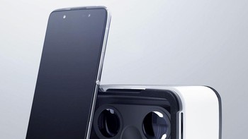 Dalam penjualannya, Alcatel memberikan headset VR. Foto: Alcatel