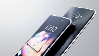 Idol 4S punya layar 5,5 inch. Prosesornya mengusung Snapdragon 652. Foto: Alcatel