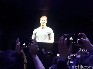Zuckerberg Buka-bukaan Rencana Besar Facebook
