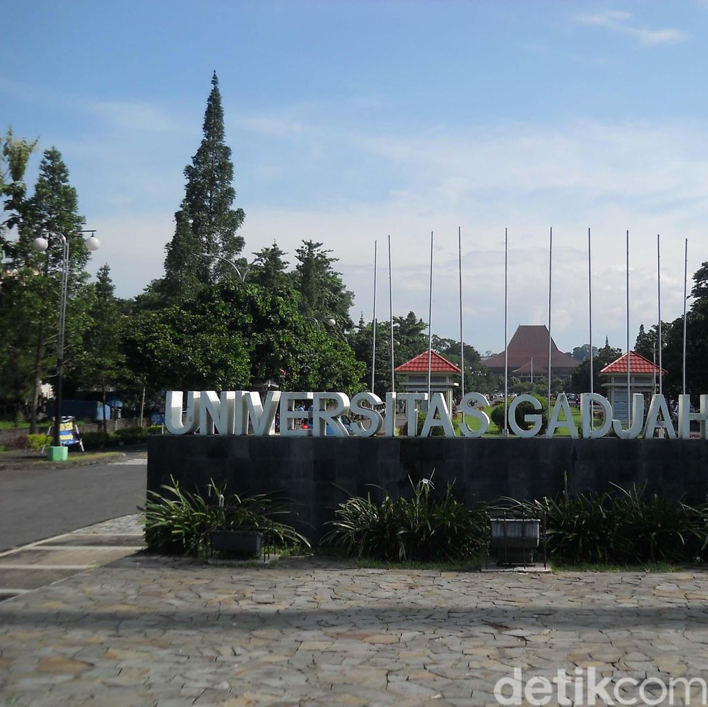 Pengumuman Utul UGM Nanti Malam, Cari Namamu di detikcom! Pengumuman Utul UGM Nanti Malam, Cari Namamu di detikcom!