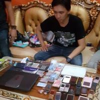 Togelup Penipu
, Nganggur Tapi Kaya Raya Ternyata Fredy Bandar Togel Beromzet Rp 1 M