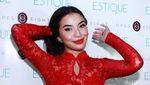 10 Artis Ini Masih Muda, Tapi Terlihat Dewasa