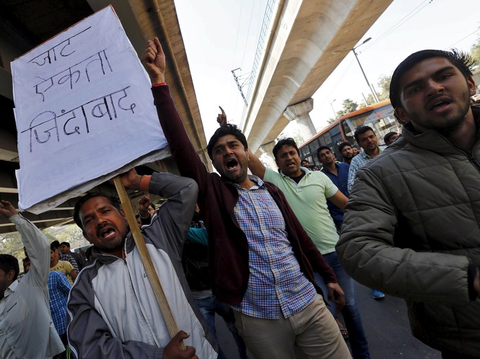 19 Orang Tewas Akibat Kerusuhan Kasta di India