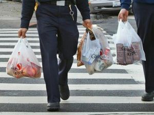 Tolak Pengurangan Plastik, Pengusaha Surati Pemda