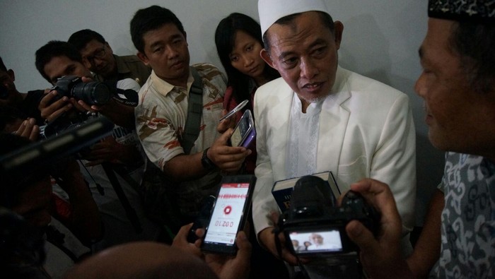 Difatwa Menyimpang oleh MUI, Pengikut Nabi Isa van Jombang Siap Bertobat