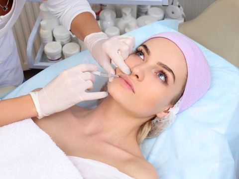 Tak Pernah Puas dengan Penampilan, Waspada Alami Gangguan Psikologis