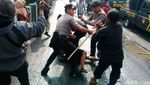 Demo Protes Jalan Rusak Berlangsung Ricuh
