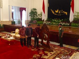 Atasi Hambatan Birokrasi, Jokowi: Tanda Tangan Banyak Tapi Pelaksanaan Kedodoran