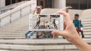 Adapun XA dilengkapi kamera utama 13 MP dengan hybrid auto focus object. Foto: sony