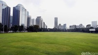 Arena eks Senayan Golf Driving Range ini terletak di samping Pintu 5 GBK yang terhubung dengan Jalan Jenderal Sudirman.