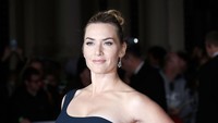Kate Winslet juga bersaing lewat film Steve Jobs. John Phillips/Getty Images for BFI/detikFoto.