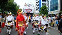 Hanoman adalah tema karnaval kali ini. Hanoman dipilih karena merepresentasi Tahun Monyet, serta mencerminkan akulturasi budaya Indonesia dan China (Sastri/detikTravel)