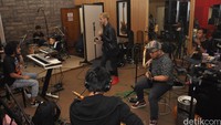 Nidji akan membawakan lagu yang jarang mereka mainkan. Pool/Ismail/detikFoto.