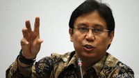 Dirut Bank Mandiri Budi G Sadikin menyampaikan paparan publik laporan keuangan triwulan IV/2015.
