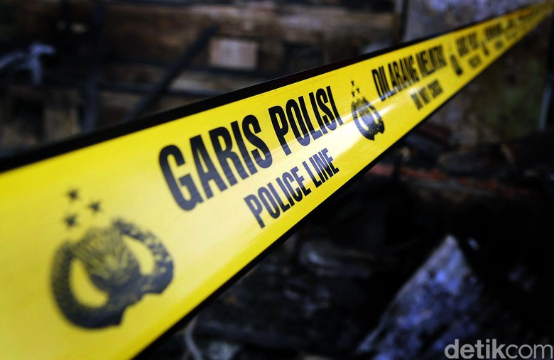 Polisi Tangkap Rekan Perampok 3 Kg Emas yang Ditembak Mati Polisi Tangkap Rekan Perampok 3 Kg Emas yang Ditembak Mati