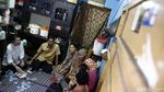 Sandiaga Uno Blusukan ke Rumah Warga