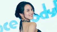 Chelsea Islan tak pernah gagal untuk terlihat cantik. Pool/Gus Mun/detikFoto.