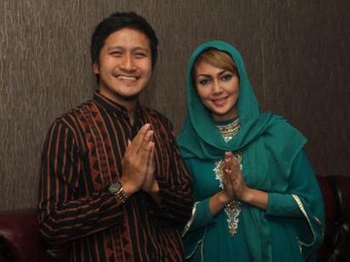 Sarapan Jadi Cara Keluarga Arie Untung Menjaga Kedekatan