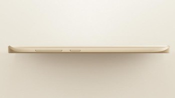Ketebalan Mi 5 sebesar 6,95 mm. Ponsel ini menawarkan dukungan jaringan 4G+. Foto: Xiaomi