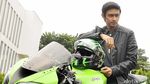 Girls... Hito Berpose di Moge, Keren?