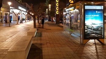 Salah satu sudut kota Barcelona direkam dengan kamera Galaxy S7 di malam hari. Foto: detikcom/fyk