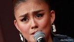 Aurel Makin Eksotis, Cincin di Jari Manis Agnez MO
