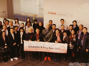 Canon Kerahkan Robot & Mesin Otomatis
