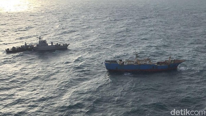 TNI AL Berhasil Tangkap Kapal Asing Buruan Interpol di Kepri