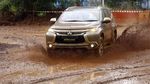 Menjajal Pajero Sport Bareng Pereli