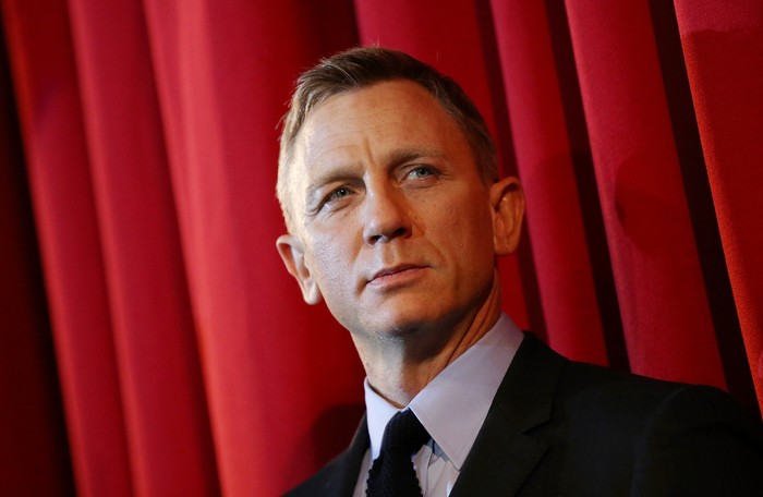587678885SG00014_Spectre_Ge BERLIN, GERMANY - OCTOBER 28: Actor Daniel Craig attends the German premiere of the new James Bond movie 'Spectre' at CineStar on October 28, 2015 in Berlin, Germany. (Photo by Sean Gallup/Getty Images for Sony Pictures)