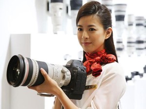 Bisakah Kamera Full Frame Memakai Lensa APS-C?