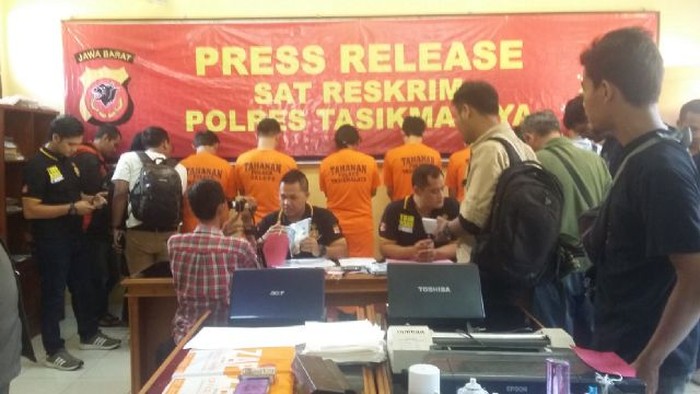 Gara-gara Daging Ayam 1/4 Kilogram, Sindikat Upal di Tasikmalaya Terbongkar