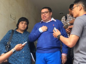 Razman: Listrik Kafe Intan Diurus Ari, Daeng Aziz Tak Tahu Ada Pencurian