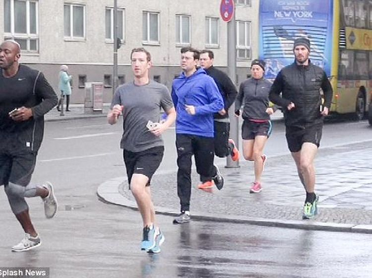 Zuckerberg Dikawal Bodyguard Rp 100 Miliar