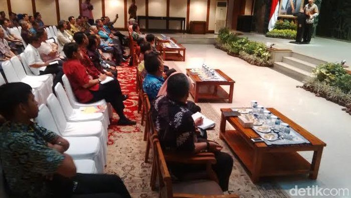 Ahok Siap Gelontorkan Rp 4 T untuk Bantu Daerah Penyangga DKI