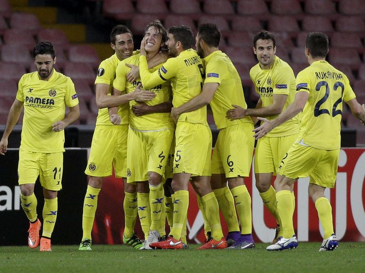 Villarreal Singkirkan Napoli