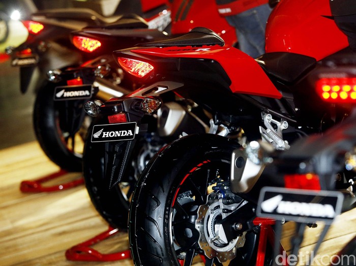 Honda Kian Menggila, Kuasai Pasar Motor Hampir 80 Persen
