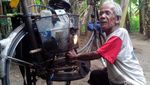 Mbah Kembar Tukang Servis Dinamo Sepeda