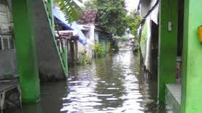 Pemukiman di Kecamatan Babat Dikepung Banjir