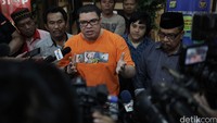 Saya Senin pagi akan antar kan surat penangguhan penahanan, jelas Razman di Mapolres Jakarta Utara, Jakarta, Sabtu (27/02/2016).