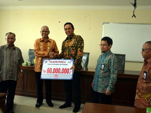 Telkom Bina 3.100 UKM Digital di Kalbar