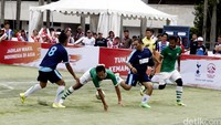 Kompetisi tersebut merupakan ajang untuk mencari tim pemenang yang akan mewakili Indonesia bersama Bambang Pamungkas untuk berlaga di kompetisi regional AIA Championship melawan delapan negara Asia Pasifik (kawasan operasional AIA) lainnya di Hong Kong dan finalis AIA Championship Regional akan bertanding di White Hart Lane Stadium, London.