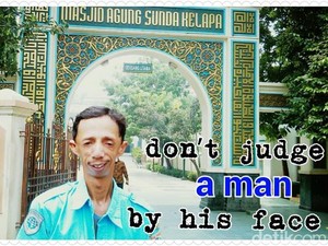 Mereka yang Tegar Meski Selalu Dapat Tatapan Aneh dari Orang Sekitar
