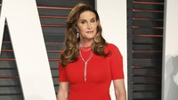 Caitlyn Jenner saat menghadiri Pesta Oscar Vanity Fair di Beverly Hills, California, Amerika Serikat. REUTERS/Danny Moloshok/detikFoto.