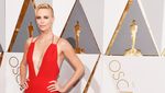 Sederet Bintang Ini Juga Memesona di Red Carpet Oscar 2016 (1)
