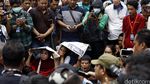 Warga Kalijodo Berkumpul untuk Doa Bersama