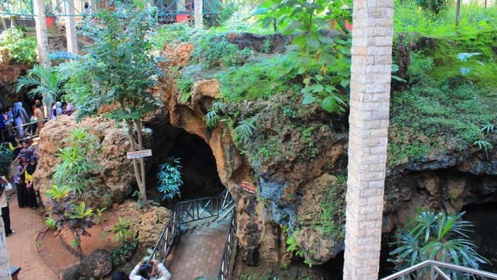 Goa Akbar Tuban, Situs Bersejarah dengan Jejak Wali Songo