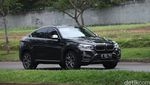 Mencicipi Kenyamanan BMW X6