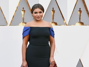 Selamat! Mindy Kaling Lahirkan Anak Kedua