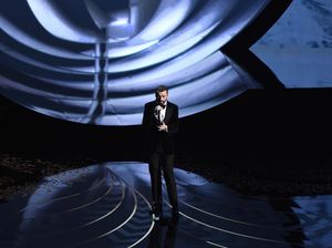 Penampilan memukau Sam Smith di Oscar 2016